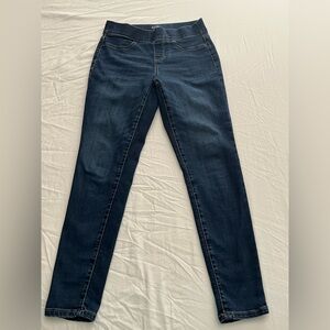 a.n.a. Mid Rise Dark Wash Skinny Fit Jegging